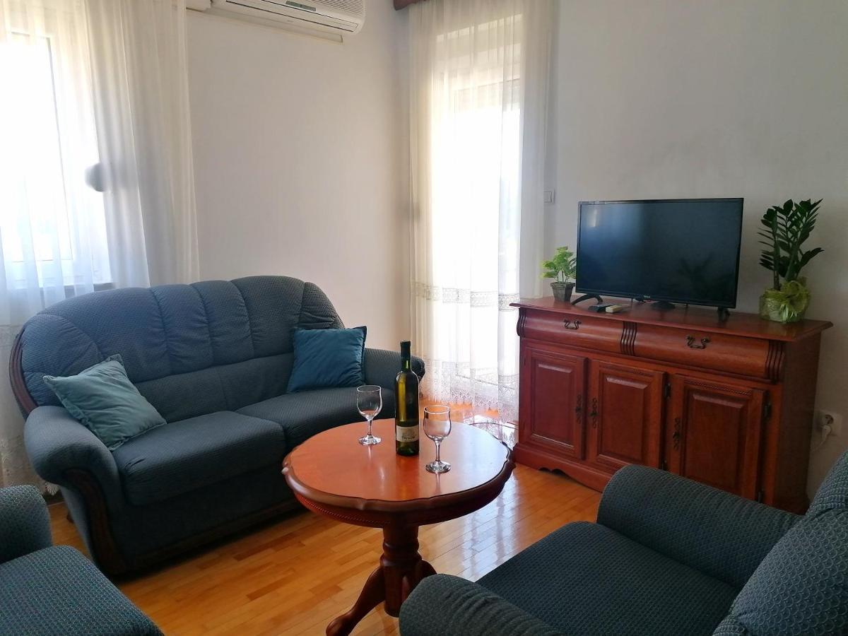 Apartman Park Trebinje Bagian luar foto